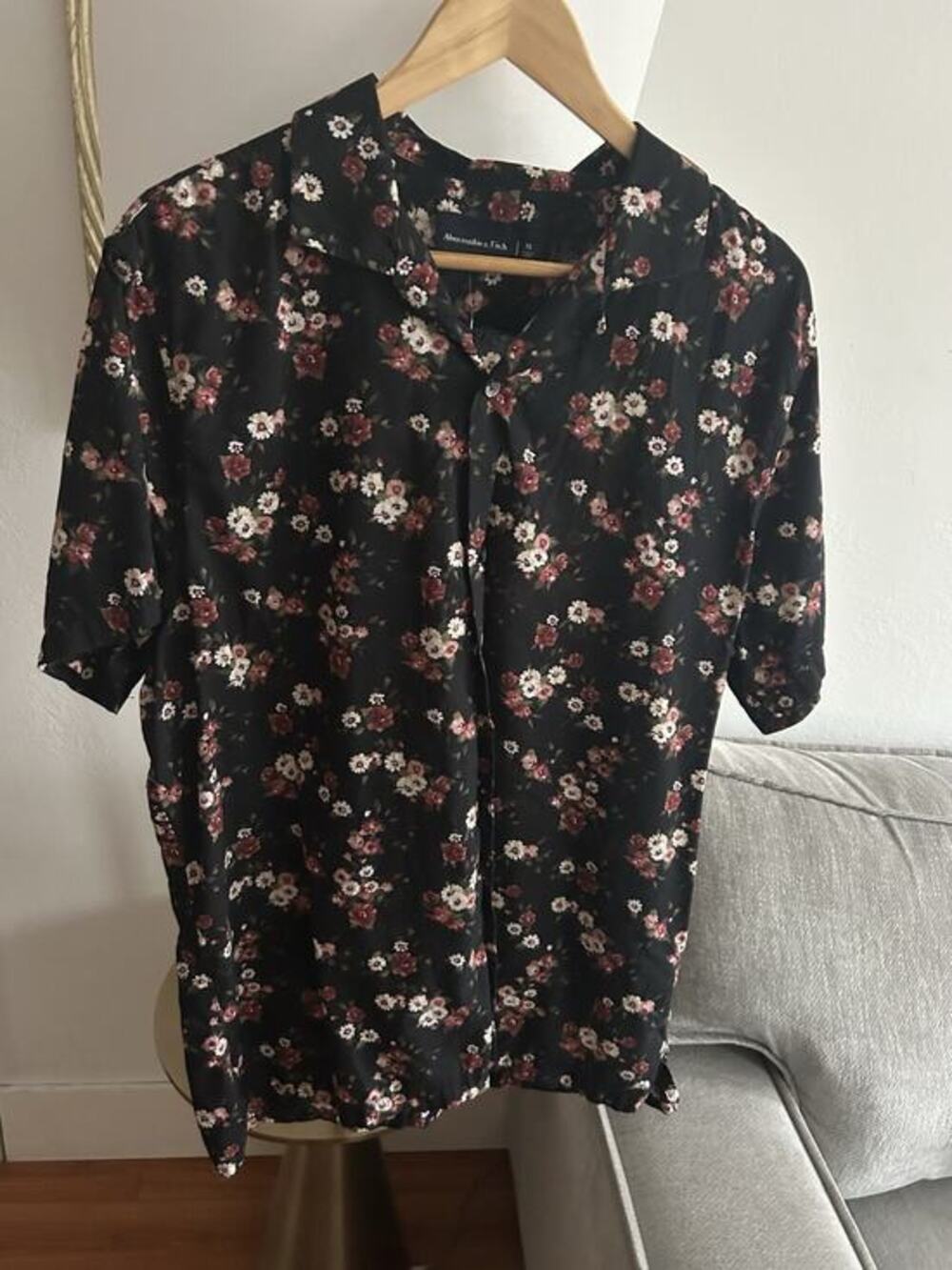 Abercrombie & Fitch Men Button Up Shirt XL Black Floral Short Sleeve Hawaiian